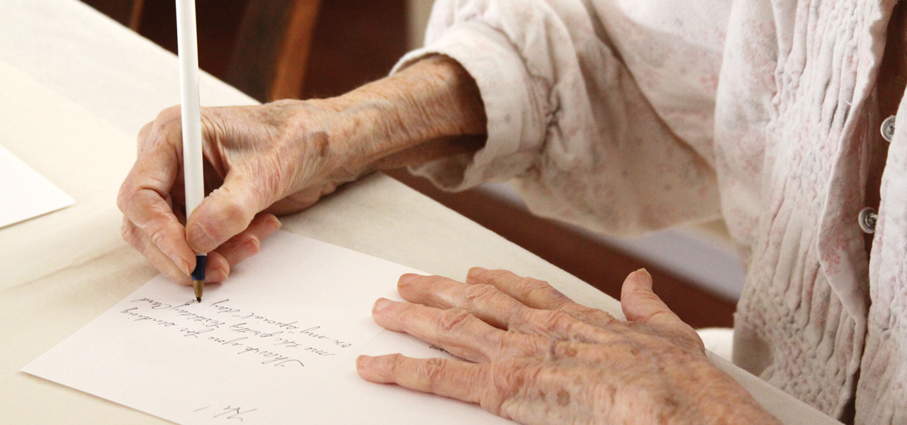 April_photo of hands